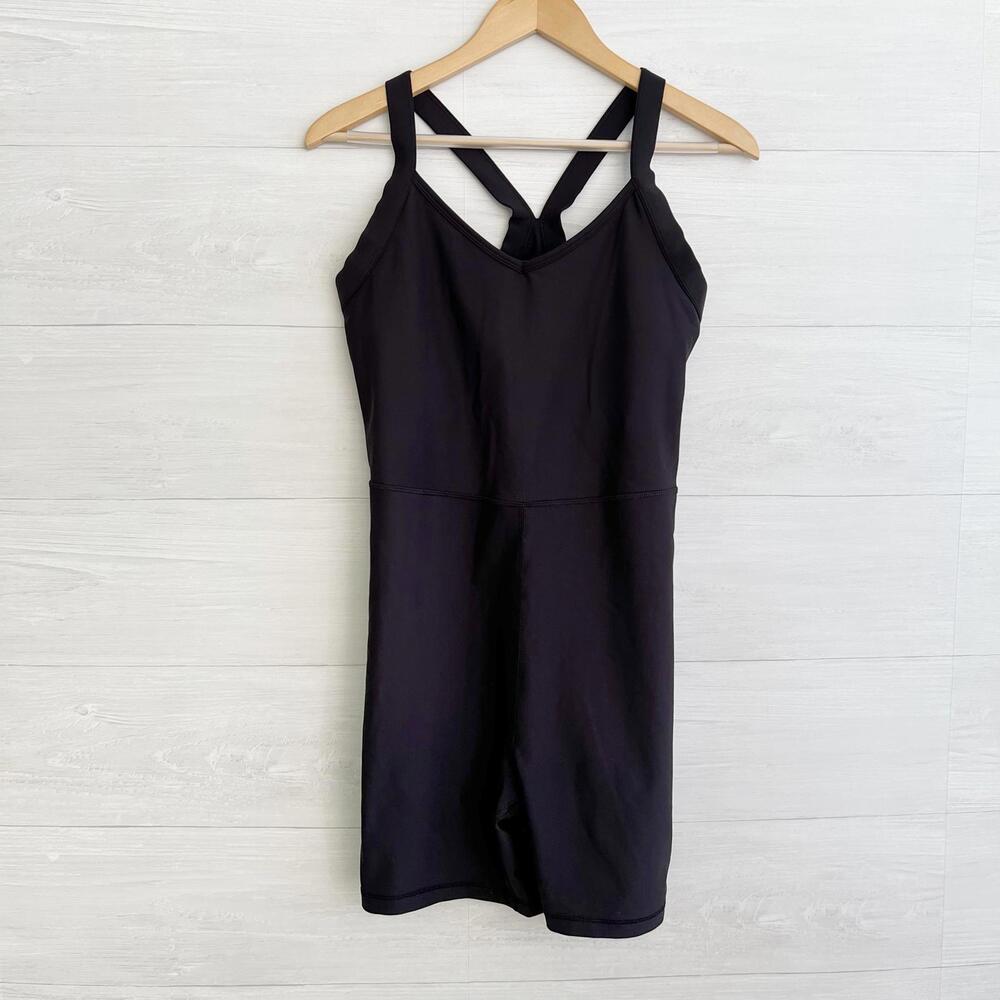 Old Navy - Go Dry Powersoft black shelf bra bodysuit, L